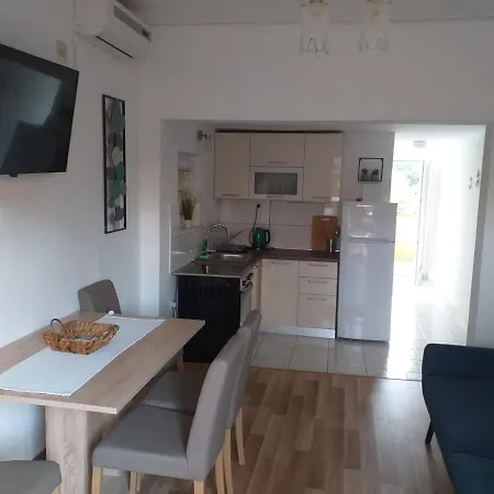Apartament Golic