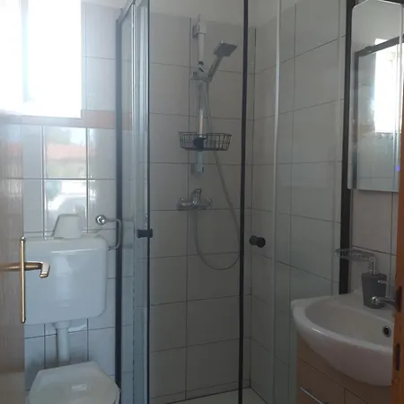 Apartman Golic *