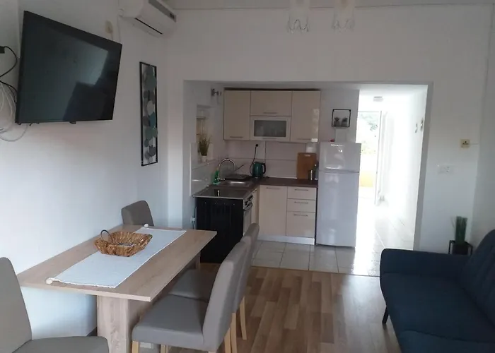 Apartament Golic