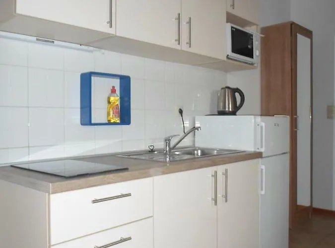 Golic * ביוגראד נה מורו