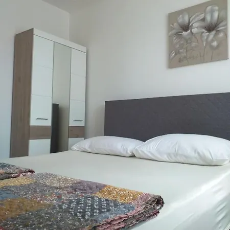 Golic * ビオグラード・ナ・モル